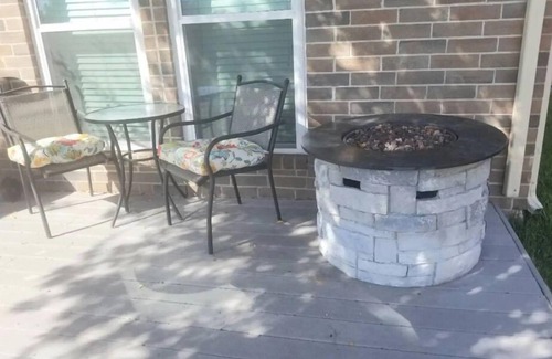 Barker House | 1 Bedroom | Private Home and Backyard and Deckn