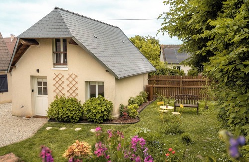 Bouglainval House | 1 Bedroom Private vacation home in Bouglainval