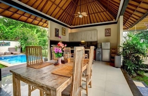 Babakan Villa | 1 bedroom private villa for relax in canggu