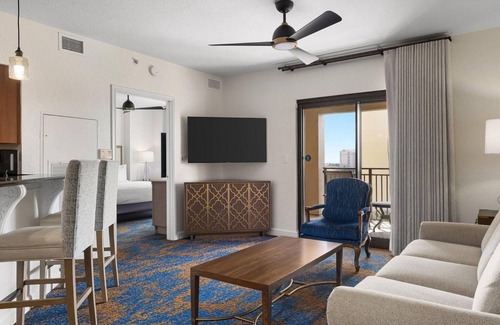 Lake Buena Vista Resort | 1 bedroom resort on Disney property!
