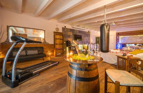 Palermo House | 1 bedroom romantic home in Palermo (PA)
