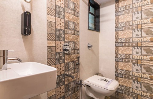 Borivali East Apartment | 1 Bedroom Self catering suite