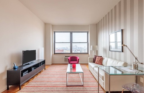 Downtown Jersey City Apartment | 1 Bedroom steps from Grove St PATH Train to NYC
