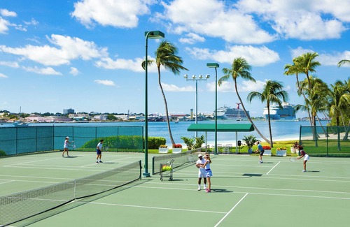 Paradise Island Resort | 1 Bedroom Suite Topaz - 1 King bed - 1,195 Sq Ft - Max Occupancy: 4 Guests