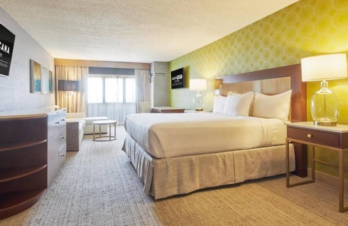 Atlantic City Hotel | 1-Bedroom Suite at a Hotel