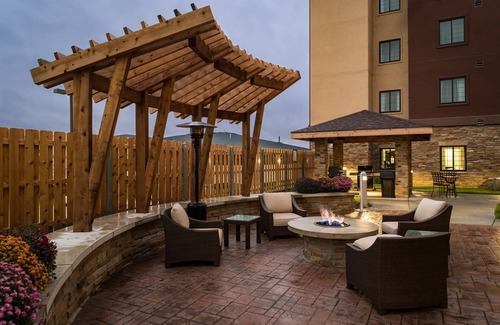 West Omaha Condo | 1 Bedroom Suite | King Suite. Free Breakfast
