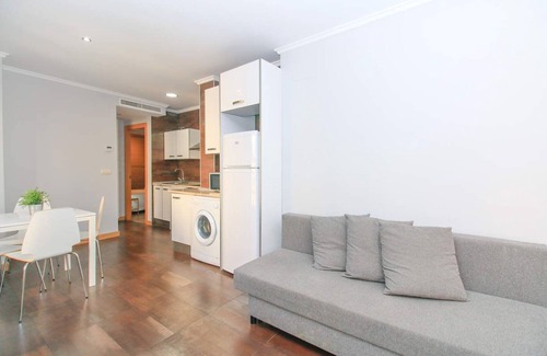 Barrio del Carmen Apartment | 1 Bedroom up to 3 people. El Carmen. Valencia. TRA2