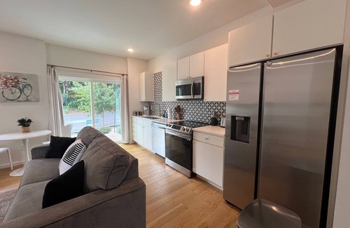 Chattanooga House | 1-bedroom vacation home just 10 minutes from Lookout Mountain Incline Railway