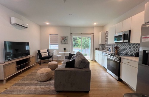 Chattanooga House | 1-bedroom vacation home just 10 minutes from Lookout Mountain Incline Railway