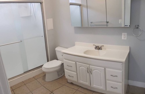 Cape May - Wildwood Apartment | 1 bedroom, Walk to Beach & Boardwalk (1L)