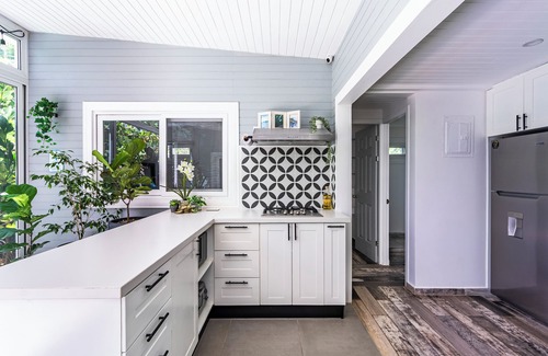 Avellanas Beach House | 1 Block From Surf - Charming Beach House w/Pool - Avellanas