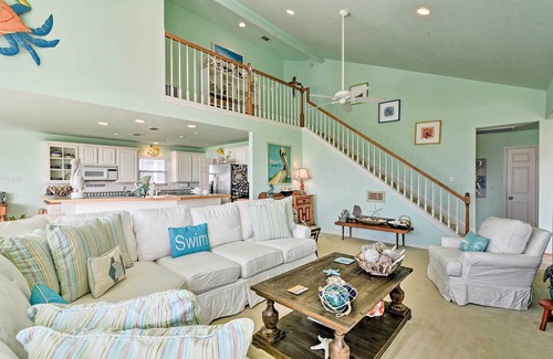 Indian Beach House | 1 Block to Beach: Family Getaway in Galveston!