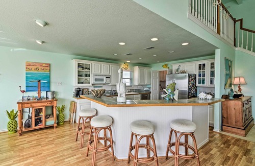 Indian Beach House | 1 Block to Beach: Family Getaway in Galveston!