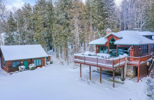 Ephraim Cottage | 1 Block to Sunsets | Studio w/Kitchenette