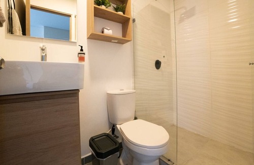 El Tesoro Apartment | 1-BR Apt - El Tesoro near Provenza & Parque Lleras