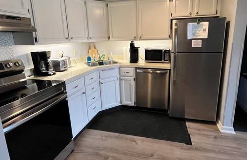 Killington Condo | 1 BR Best Location! Pools/Massage Chair/Hottubs!