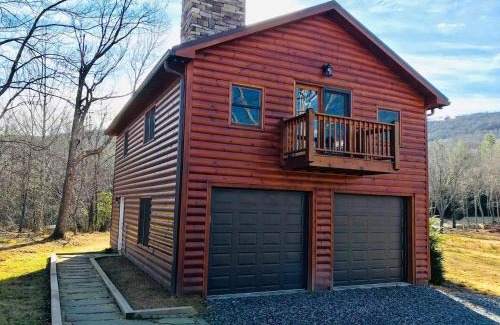 Banner Elk House | 1 BR Cabin at Lodges at Eagles Nest - Gated Community