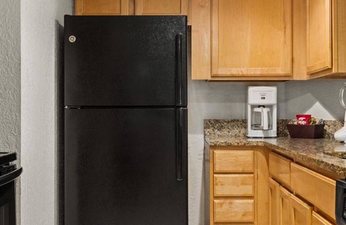 Pompano Beach Resort | 1 BR Condo at Club Wyndham Sea Gardens