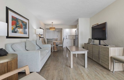 Lower Matecumbe Beach Condo | 1 BR Condo Oceanfront Resort and Marina