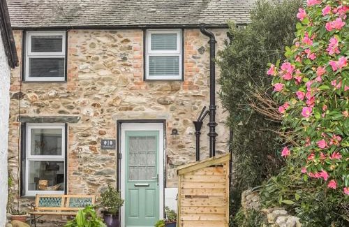 Dwygyfylchi House | 1 Bronrallt