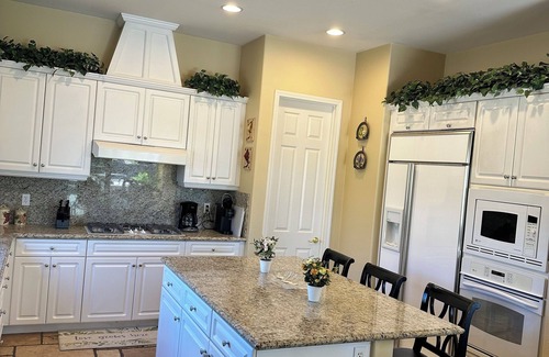 La Quinta House | #1 choice in PGA, WOW 3 master bedrm,Huge Private Lot! GR8 Views golf/mt #067336