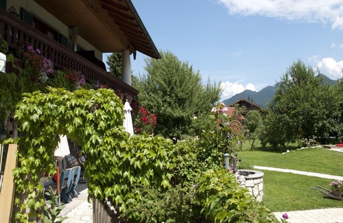 Grassau Apartment | 1. Fewo Friedenrath, 25 qm, 1-2 Pers., Wohn-Schlafraum, Westbalkon