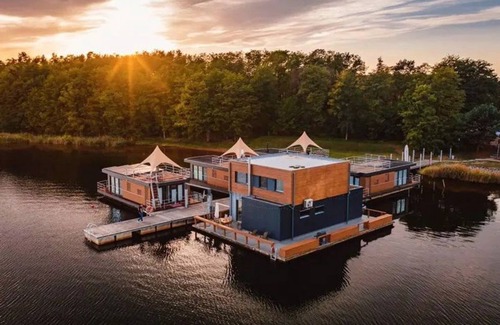Vetschau/Spreewald Boat Rental | 1. floating vacation home Möwe 1 - Floating vacation homes Gräbendorfer See