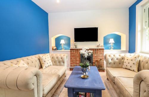 Selborne House | 1 Foresters Rest