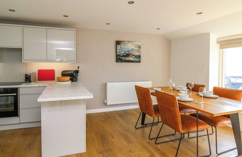 Aberdovey Cottage | 1 GIBRALTAR TERRACE, character holiday cottage in Aberdovey