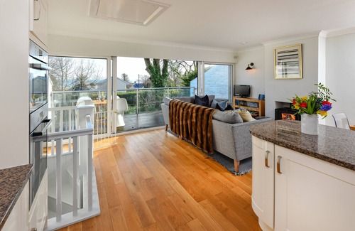 Llanbedrog House | 1 Glyn Y Marian - Two Bedroom House, Sleeps 4