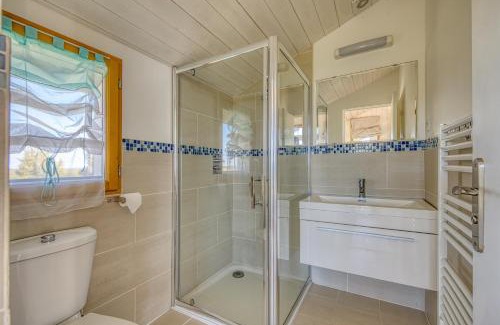 Talais House | 1 maison et son studio sur pilotis