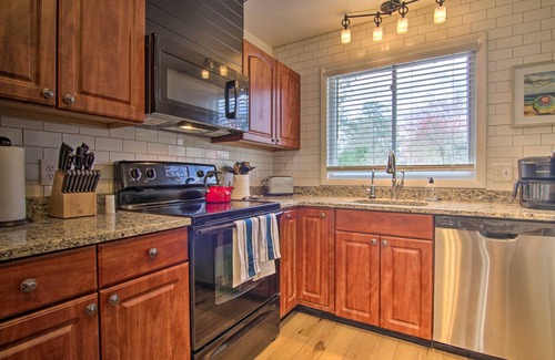 Bethany Beach House | 1 Mi to Beach & Boardwalk: Family Townhome