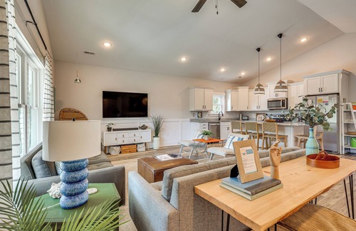 Tranquil Harbour House | < 1 Mi to Beach: Home w/Pool in Oak Island!