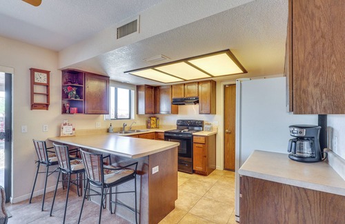 Lake Havasu City House | 1 Mi to Boat Launch: Lake Havasu City Home w/View