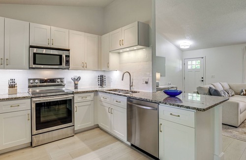 Butler Beach House | < 1 Mi to Butler Beach! Home w/Backyard Oasis