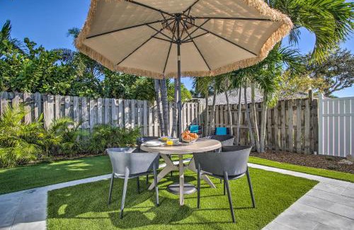 The Cove Apartment | 1 Mi to Deerfield Beach Stylish Studio with Pool!