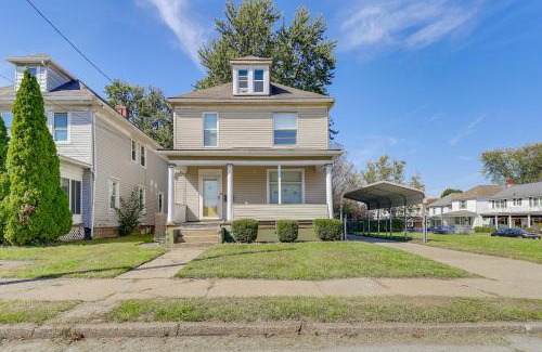 Steubenville House | 1 Mi to Dtwn and Franciscan University Home with Yard