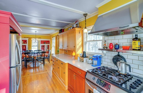 Williamstown House | 1 Mi to Dtwn: Beautiful Home in Williamstown!