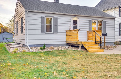 Sioux Falls House | < 1 Mi to Dtwn Sioux Falls: Home w/Private Yard