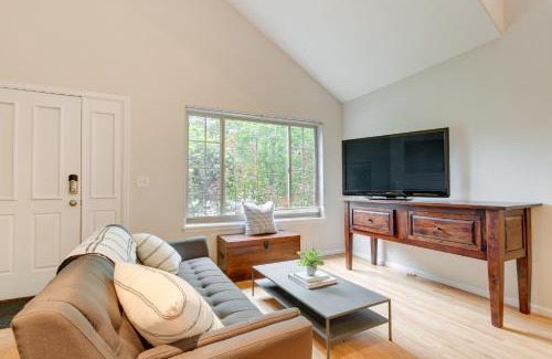 Highland House | 1 Mi to Dtwn Stylish Denver Home with Patio