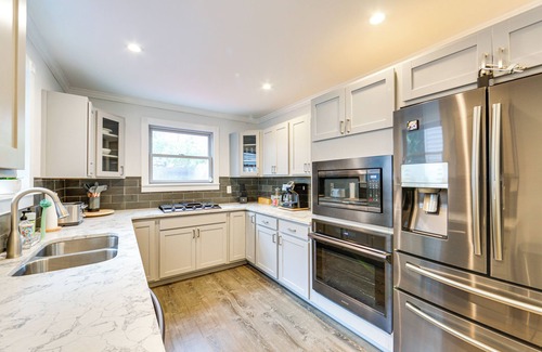 East Allegheny House | 1 Mi to Dtwn: Walkable Gem in Pittsburgh