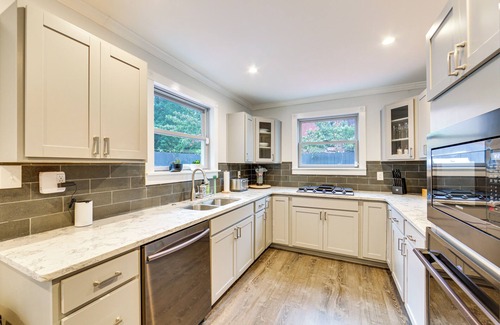 East Allegheny House | 1 Mi to Dtwn: Walkable Gem in Pittsburgh