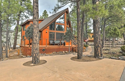 Munds Park House | 1 Mi to Lake Secluded Cabin with Deck in Munds Park