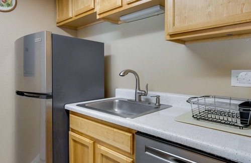 Englewood Condo | 1 Mi to Light Rail: Englewood Condo w/Pool Access