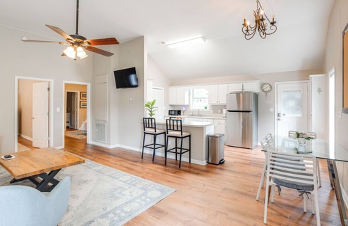 Oxford House | 1 Mi to Ole Miss: Pet-Friendly Retreat w/Yard