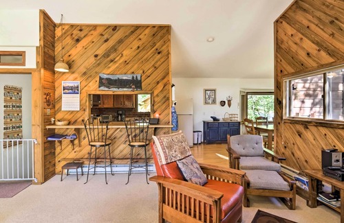 Breckenridge House | 1 Mi to Peak 7: Home w/Hot Tub in Breckenridge!