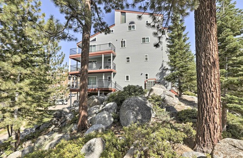 Tahoe Village Apartment | < 1 Mi to Slopes! 'heavenly Daze Chalet' in Tahoe