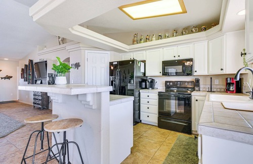 Lake Havasu City House | 1 Mi to Windsor Beach - Lake Havasu City Home