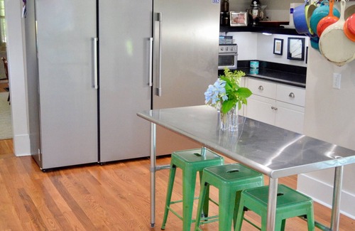 Summerville House | 1 mile from Masters! Updated 4/4.5 Craftsman House on the Hill!