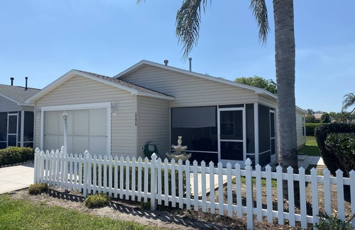Piedmont Villa | 1 mile from Nancy Lopez CC and Chatham Rec Centers.